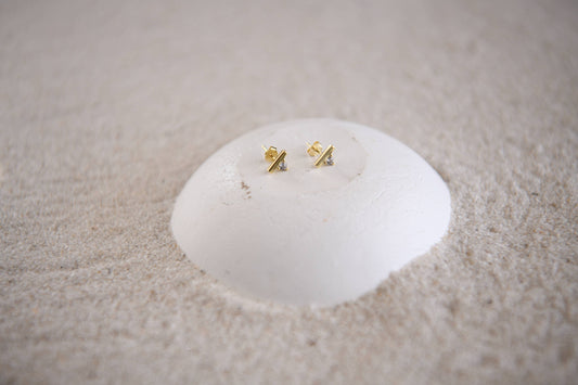 Bar Stud Earrings in 14k Gold Plated 925 Sterling